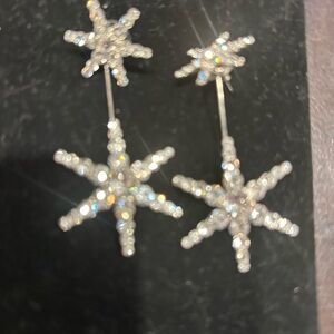 ✨ Crystal Starburst Drop Earrings – Purchased from GORSUCH ✨